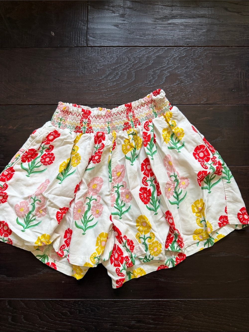 Mini Boden Floral White Smocked Waist girls Shorts - Red, Yellow, Pink Floral